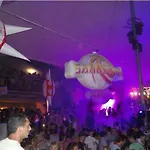 Island Breeze (adults Only) Ξενοδοχείο με διαμερίσματα