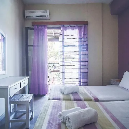 Island Breeze (adults Only) Апарт-отель