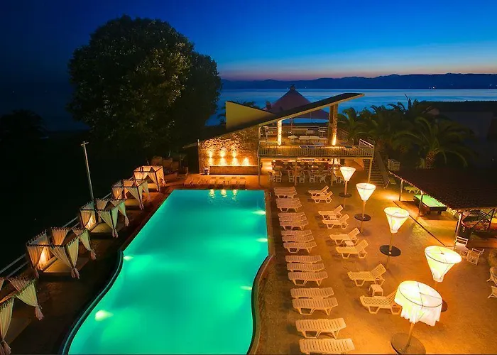 Island Breeze (adults Only) Aparthotel